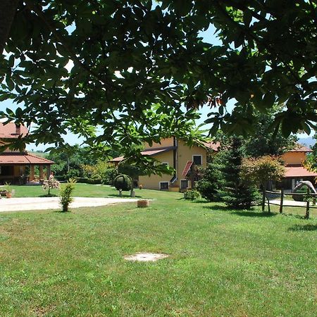 Agriturismo Roseto Serra San Bruno Exterior foto