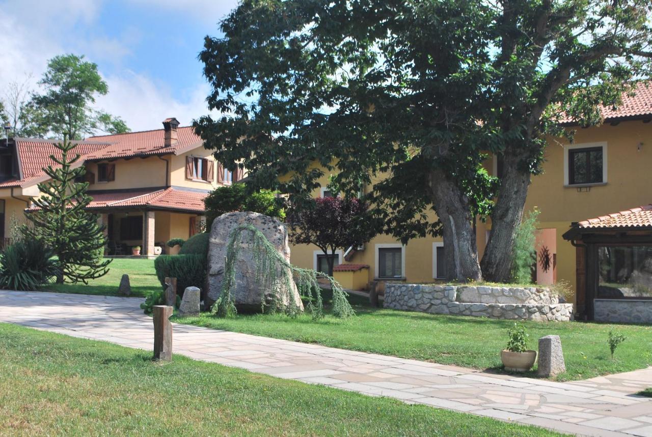 Agriturismo Roseto Serra San Bruno Exterior foto
