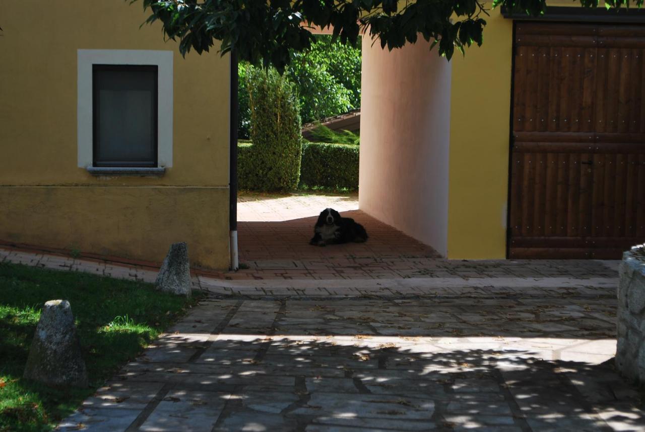 Agriturismo Roseto Serra San Bruno Exterior foto